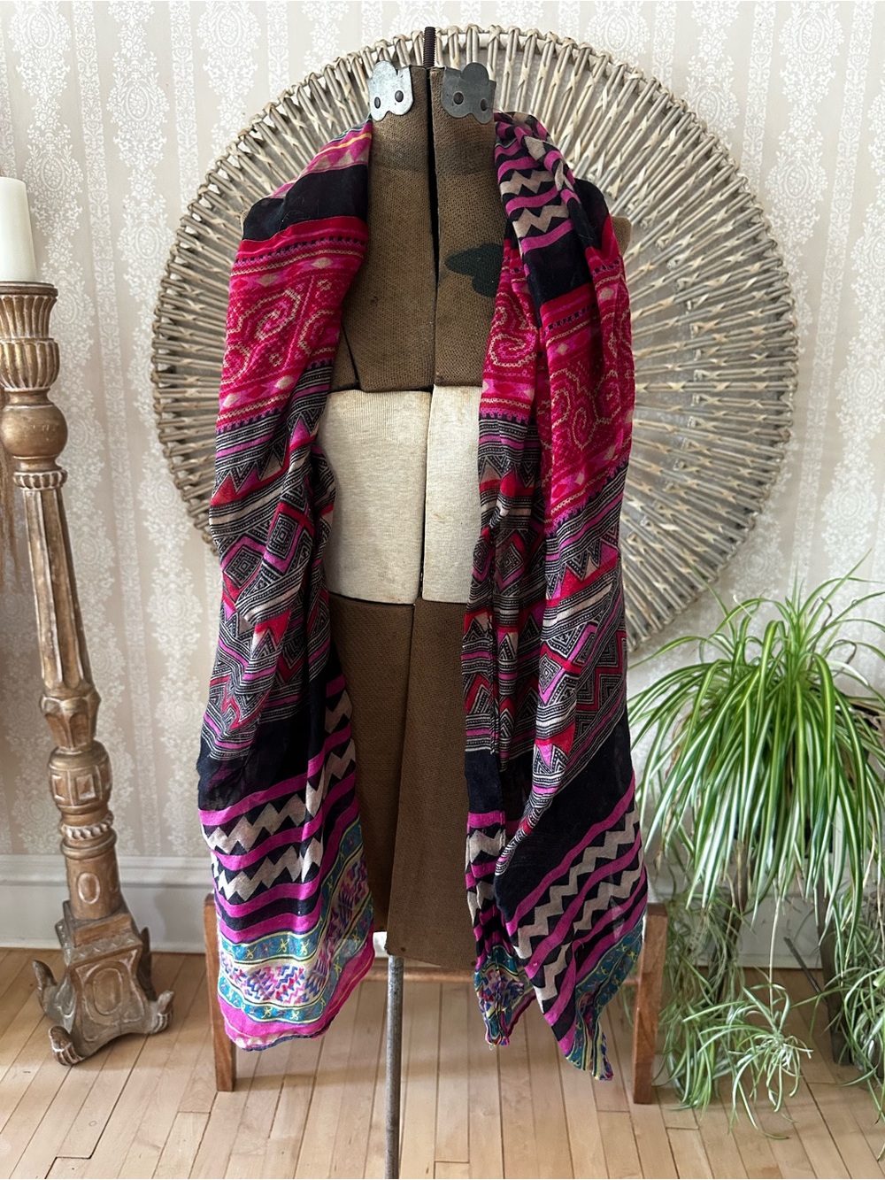 Vibrant Pink Patterned Women's Scarf